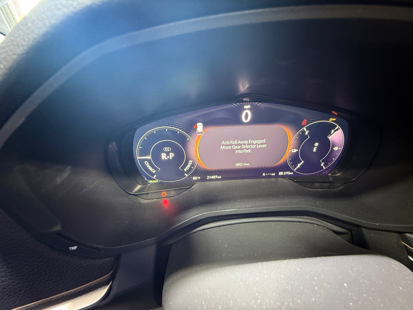 Used 2024 MAZDA CX-90 Plug-In Hybrid w/ Premium Pkg image 10