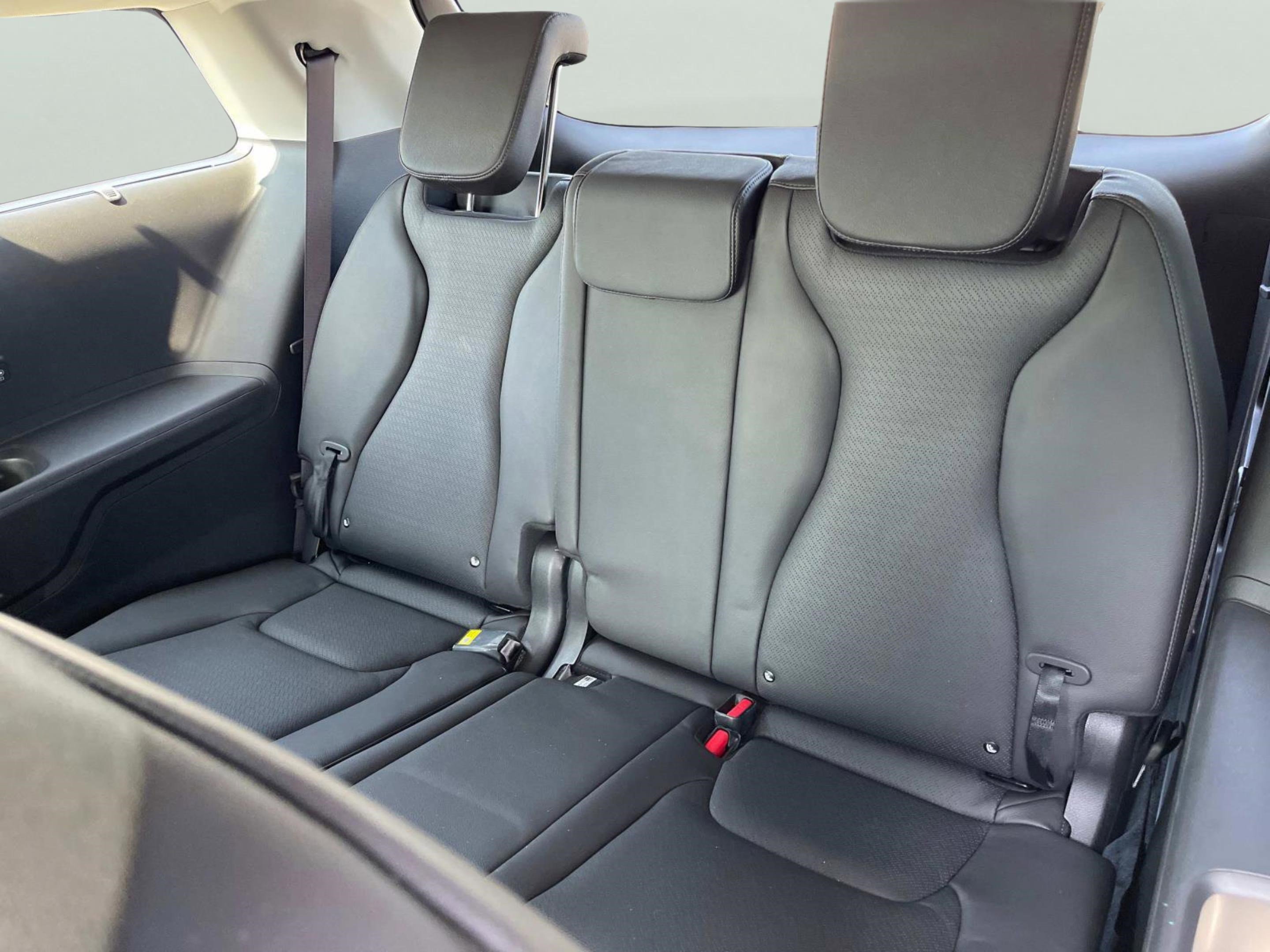 New 2026 Kia Carnival SX Prestige image 24
