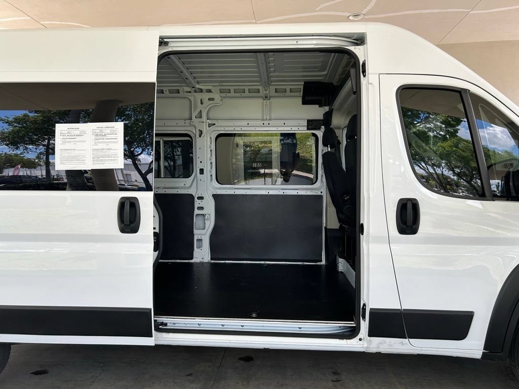 Used 2022 RAM ProMaster 2500 w/ Safety Group (A) FWD image 24