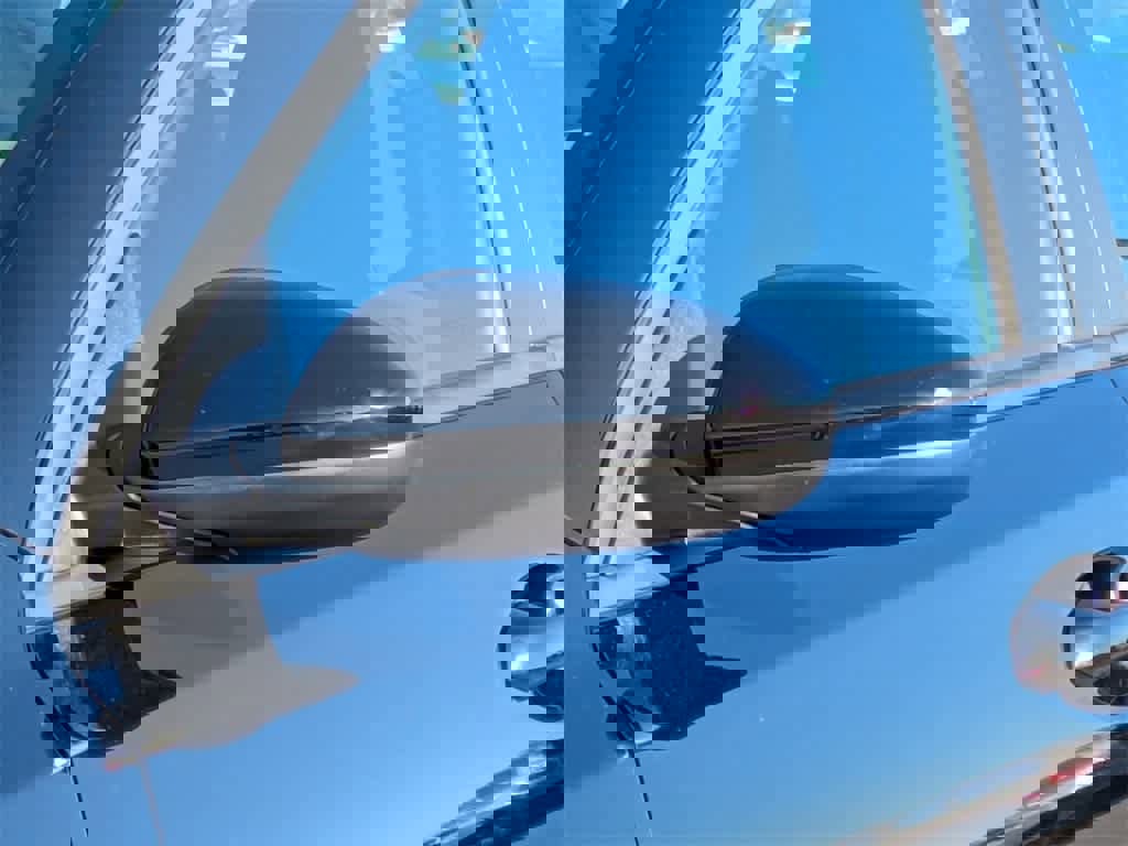 Used 2024 Kia Forte LXS image 11