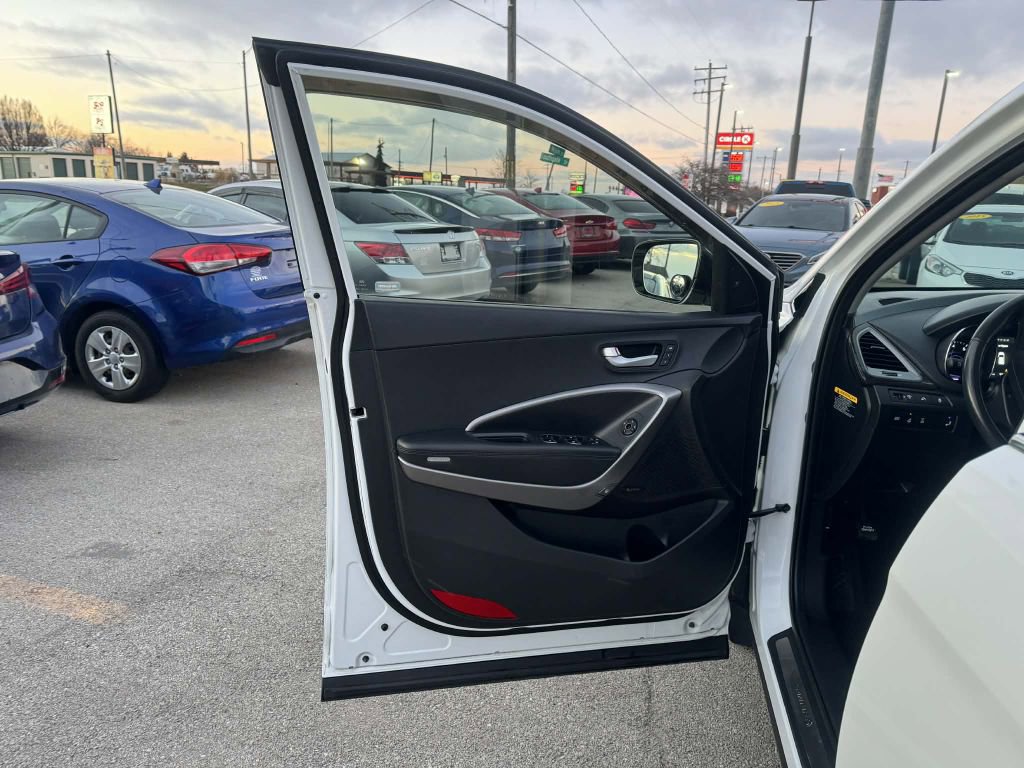 Used 2015 Hyundai Santa Fe Sport 2.0T w/ Option Group 05 image 14