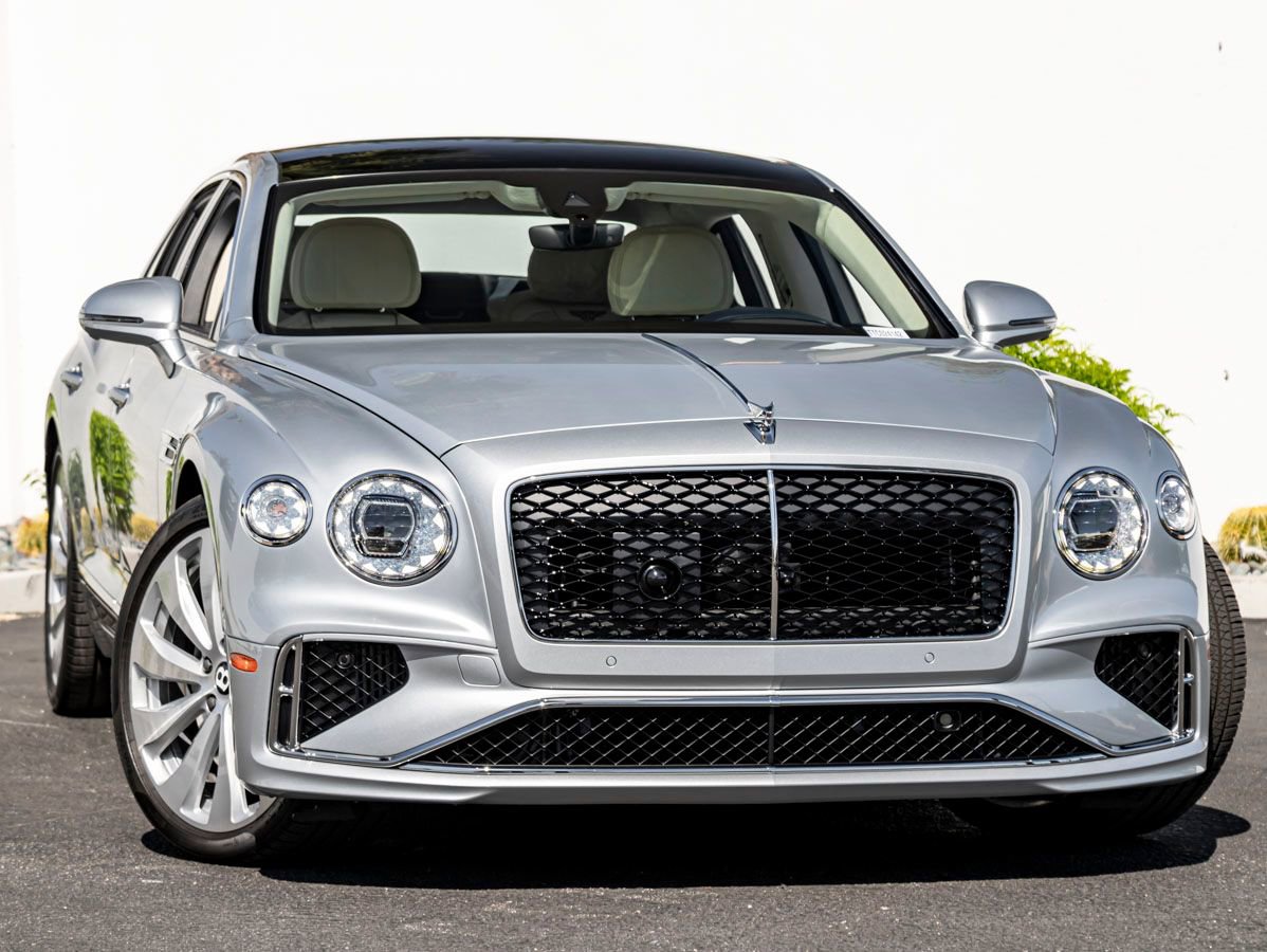 Used 2026 Bentley Flying Spur Plug-In Hybrid AWD/4WD image 1
