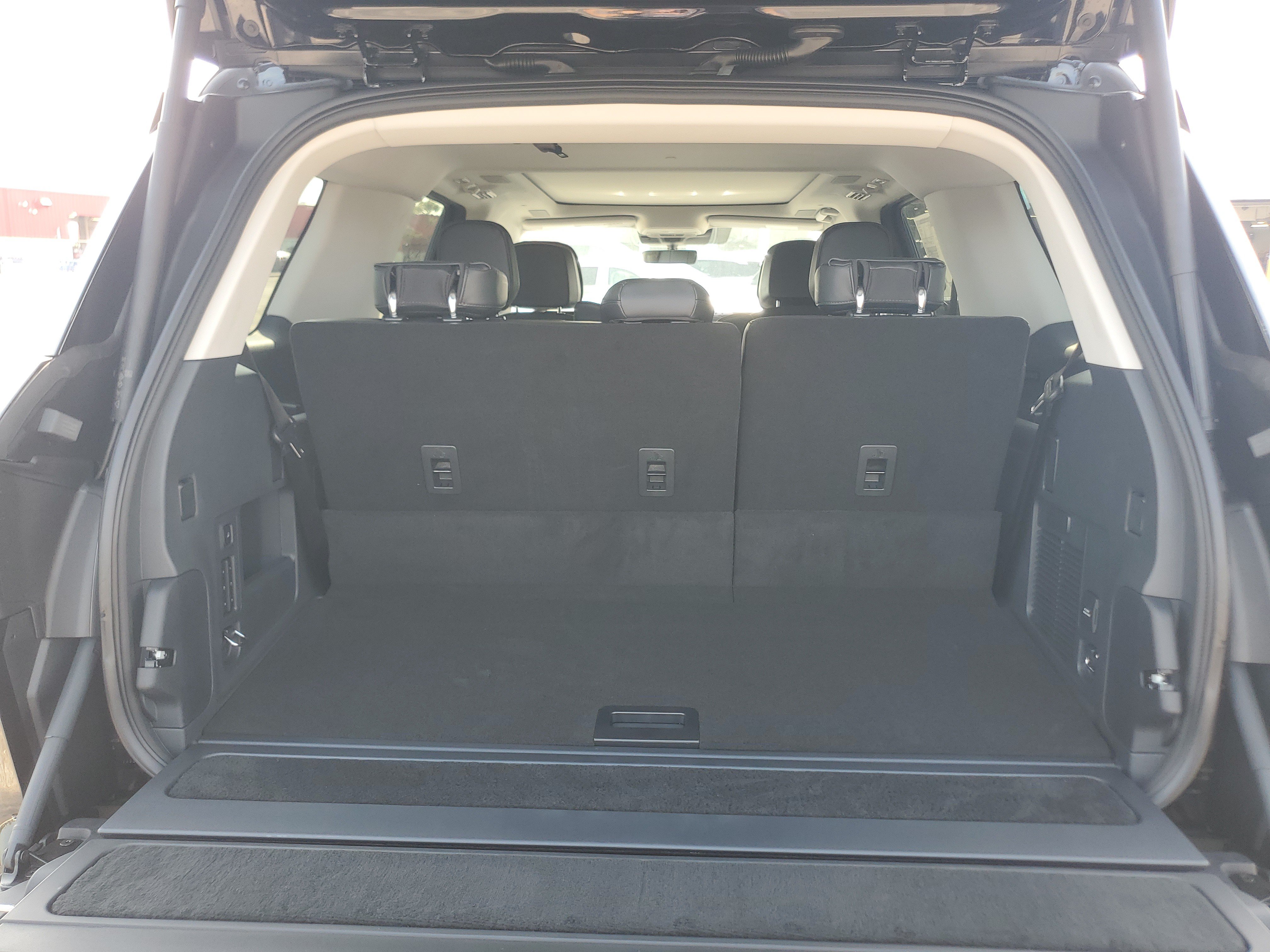 New 2027 Lincoln Navigator Reserve AWD/4WD image 33
