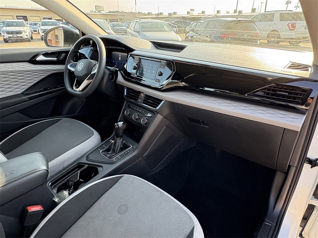 Used 2022 Volkswagen Taos S image 28