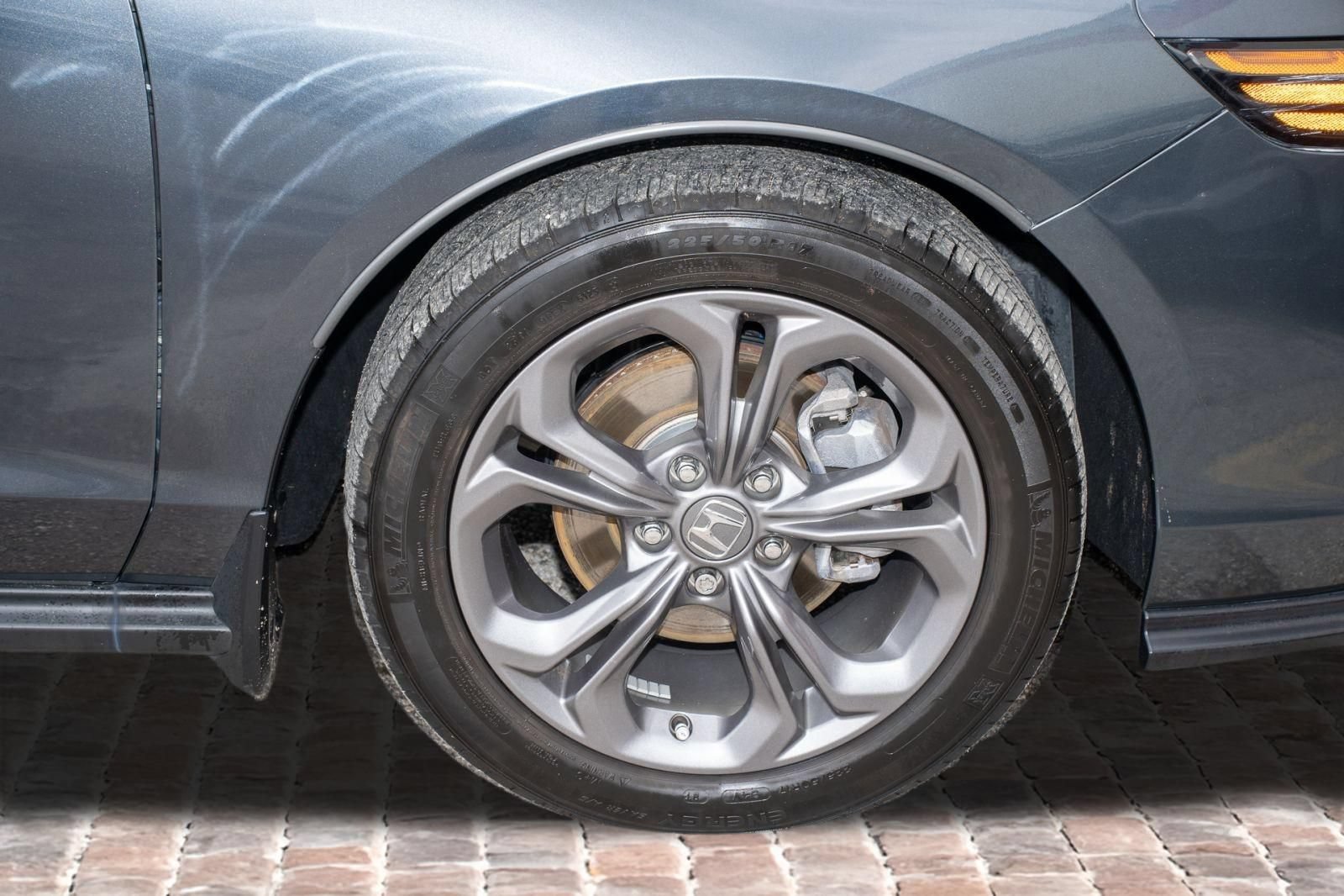 Certified 2024 Honda Accord EX image 39