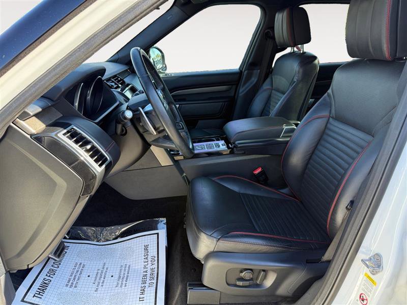 Used 2017 Land Rover Discovery HSE Luxury image 10
