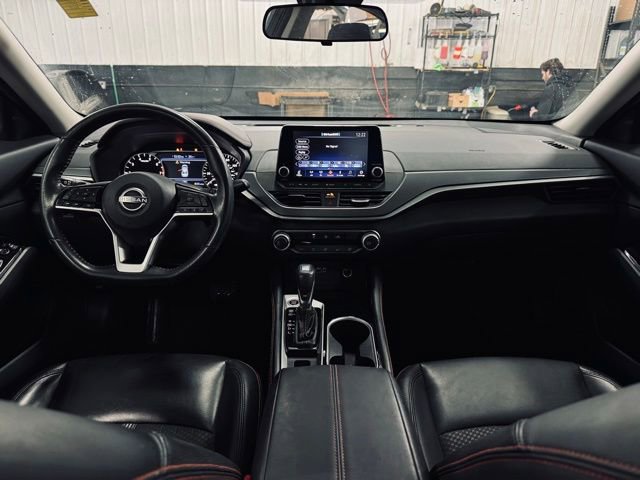 Used 2023 Nissan Altima 2.5 SR image 21