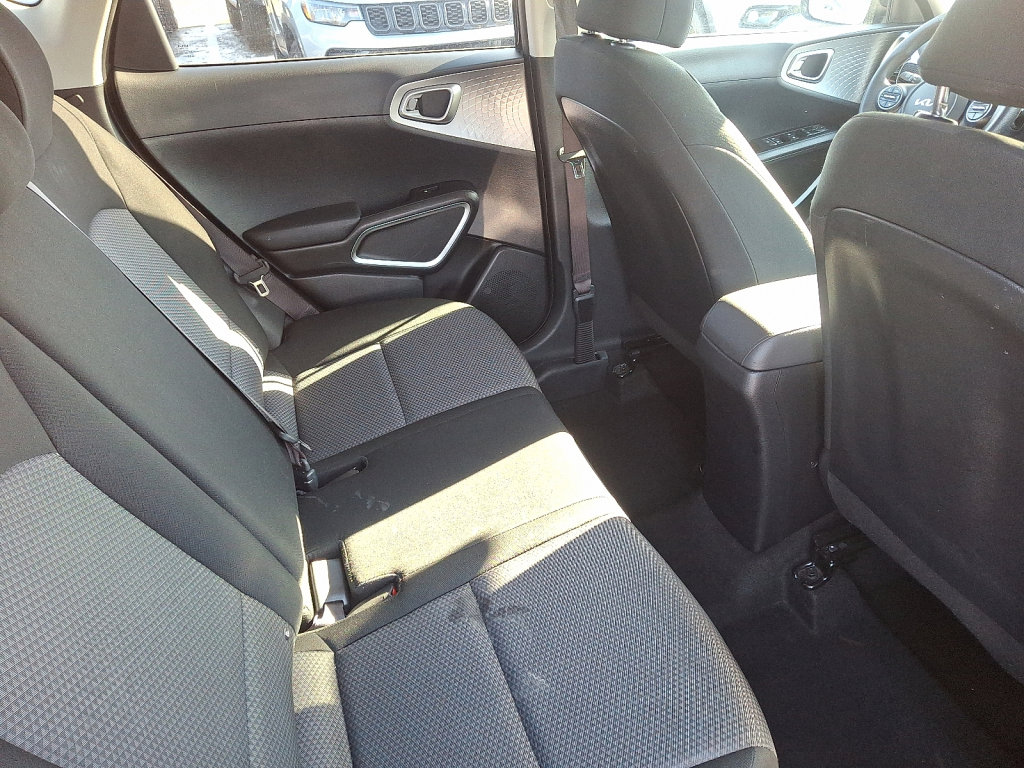 Used 2023 Kia Soul LX w/ Option Group 015 image 14