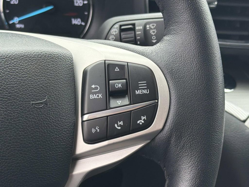 Certified 2023 Ford Explorer XLT w/ Equipment Group 202A image 11