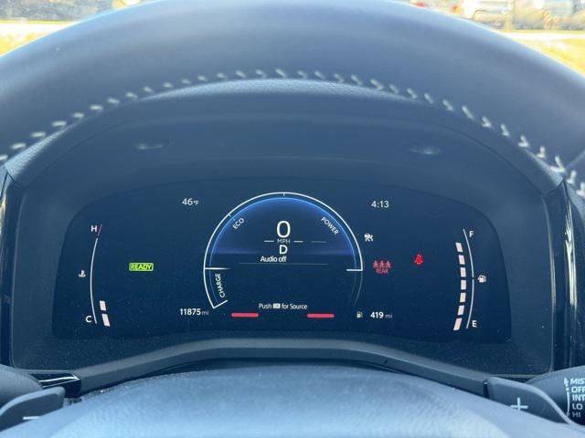 Certified 2025 Toyota Camry SE image 17