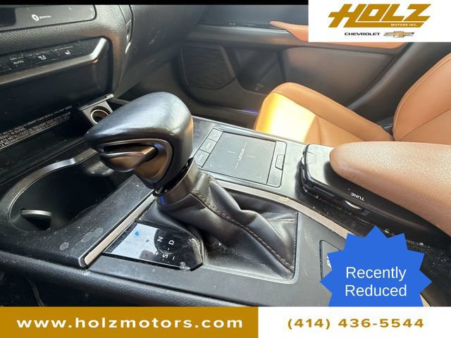 Used 2021 Lexus UX 250h w/ Premium Package AWD/4WD image 16