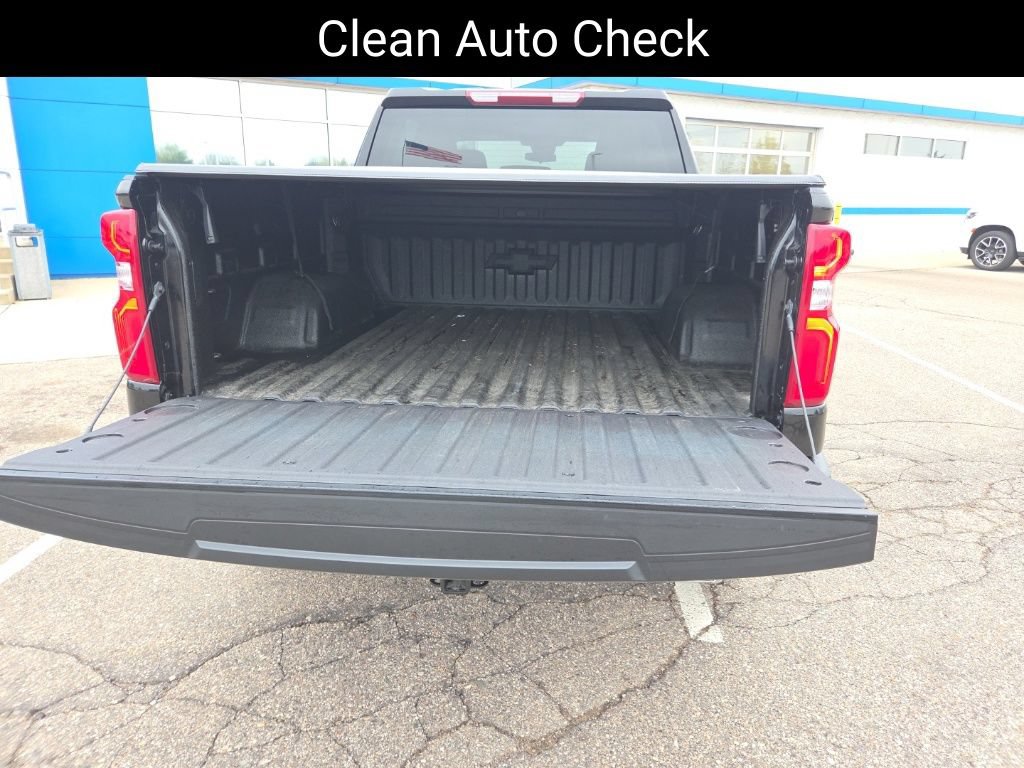 Used 2022 Chevrolet Silverado 1500 LT Trail Boss w/ Protection Package AWD/4WD image 6