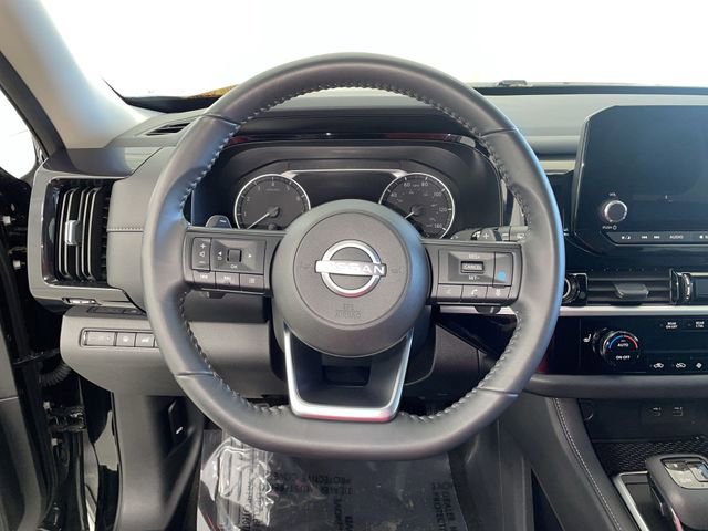 Certified 2024 Nissan Pathfinder SV w/ SV Premium Package image 34