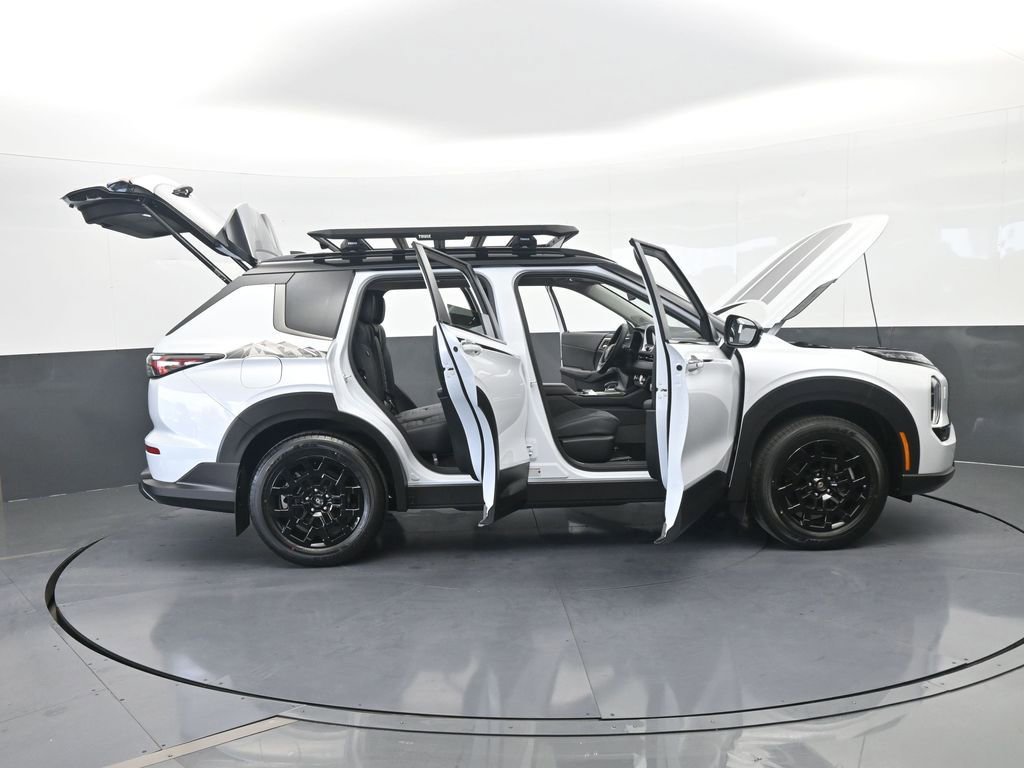 New 2026 Mitsubishi Outlander Trail Edition image 83