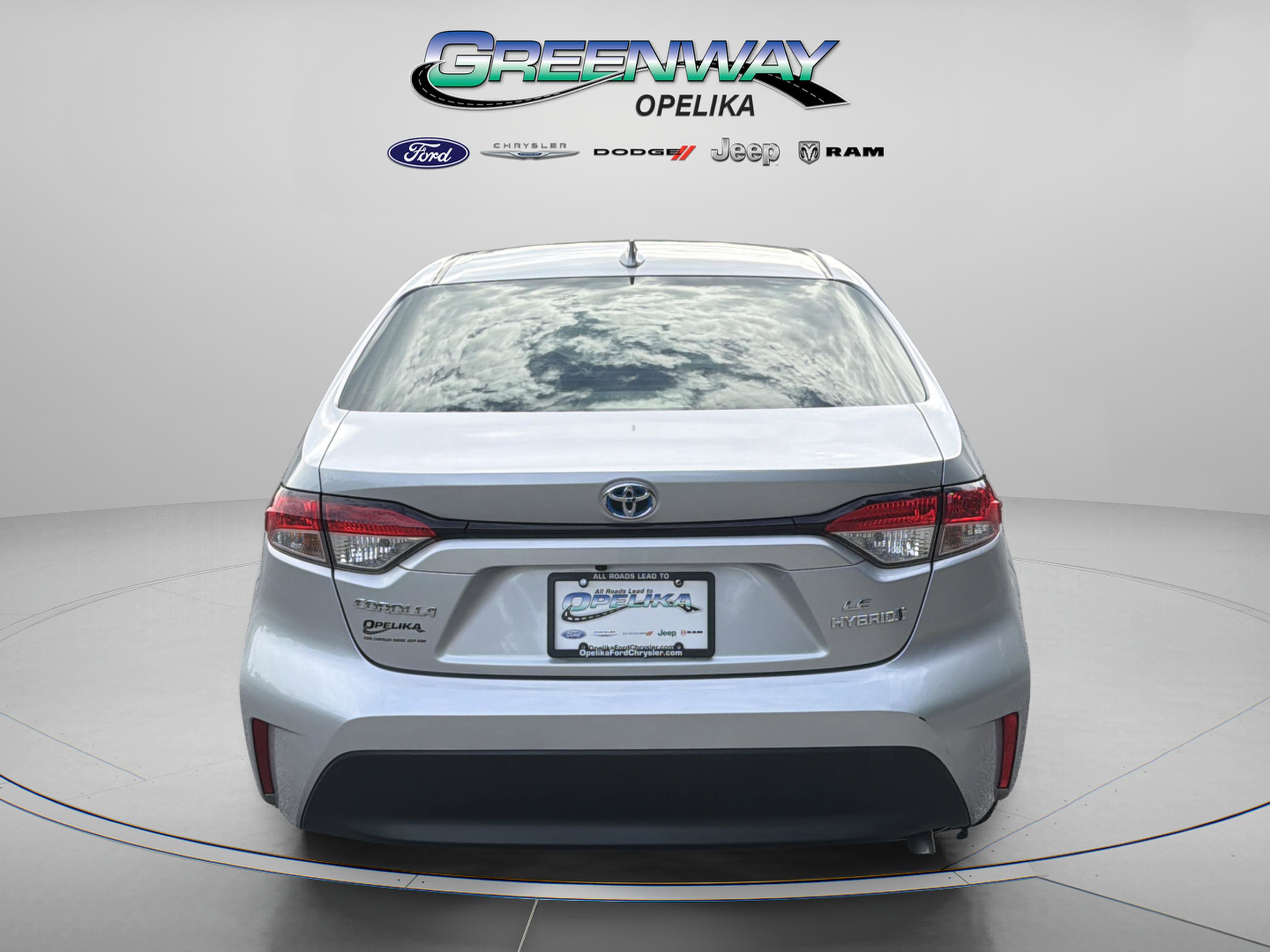 Used 2024 Toyota Corolla LE FWD image 6
