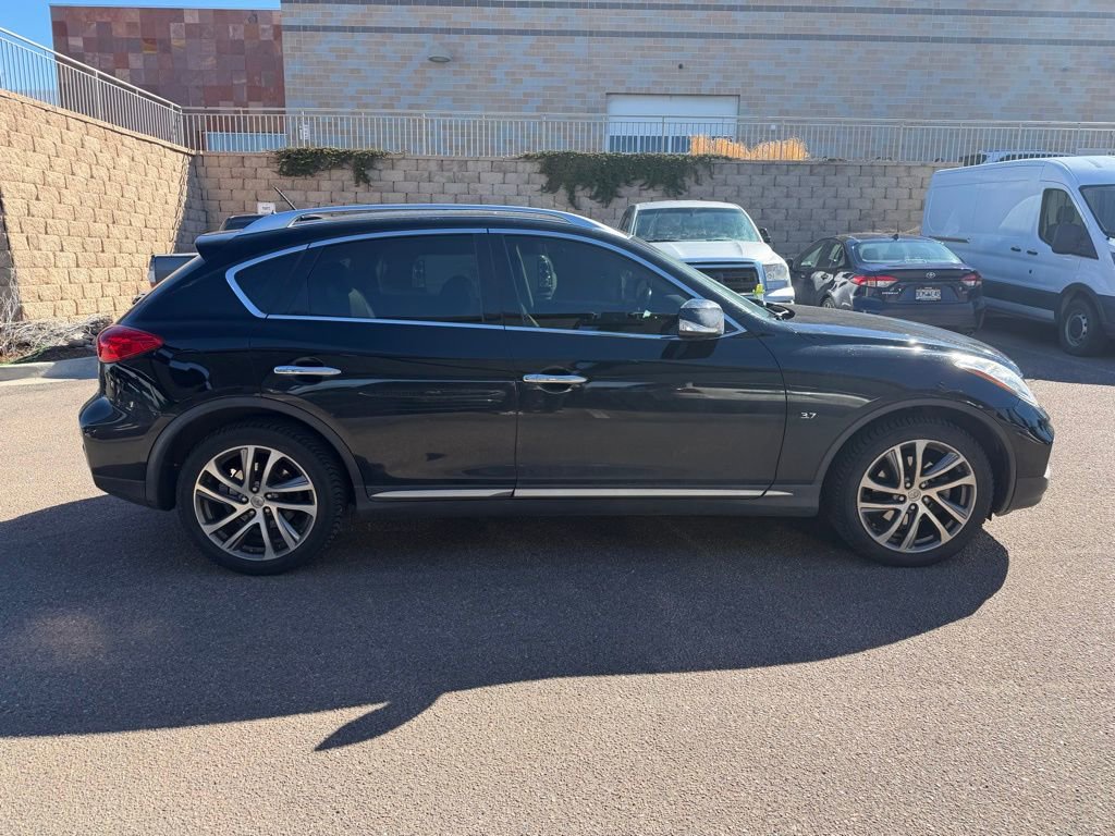 Used 2017 INFINITI QX50 AWD w/ Premium Plus Package image 10