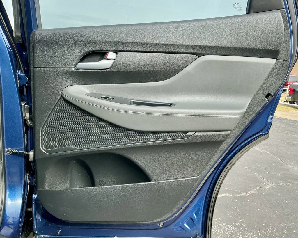 Used 2021 Hyundai Santa Fe SEL w/ Cargo Package image 25