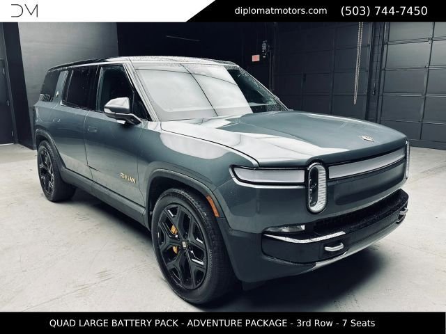 Used 2024 Rivian R1S Adventure AWD/4WD image 8
