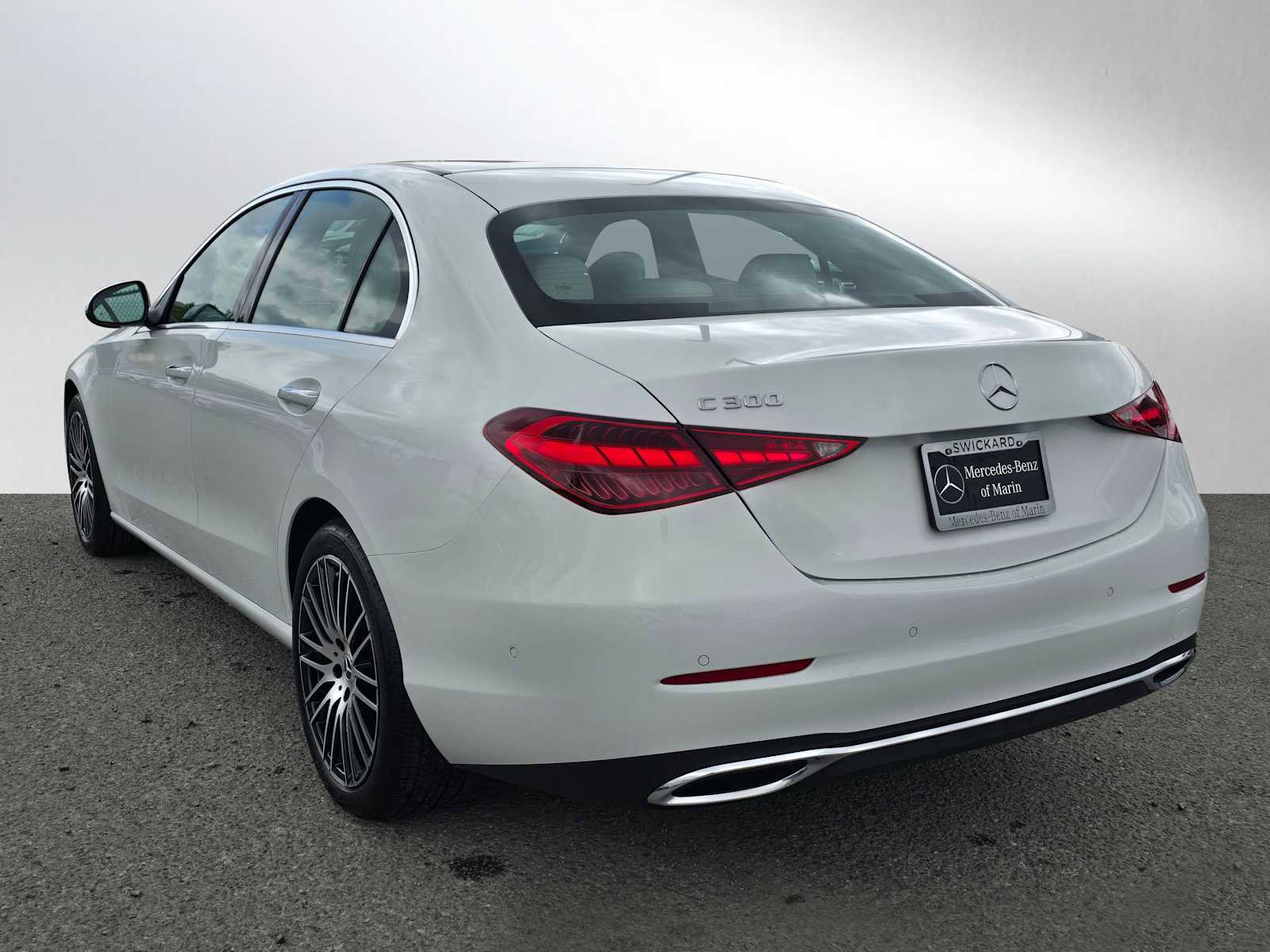Used 2026 Mercedes-Benz C 300 Sedan image 5