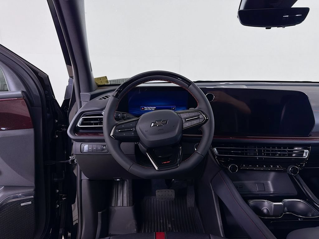 New 2026 Chevrolet Traverse RS w/ LPO, Floor Liner Package AWD/4WD image 19