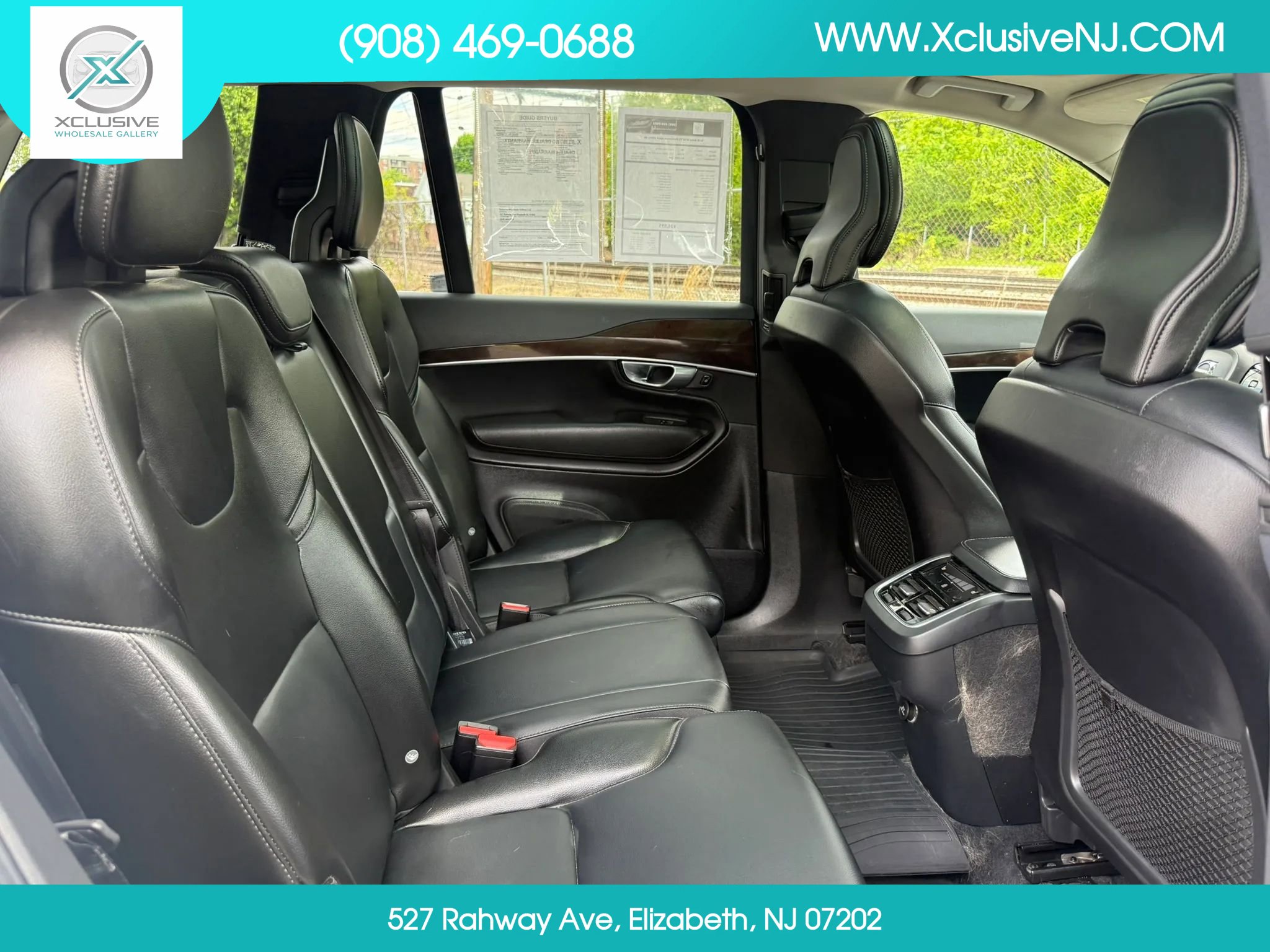 Used 2019 Volvo XC90 T5 Momentum w/ Multimedia Package AWD/4WD image 26