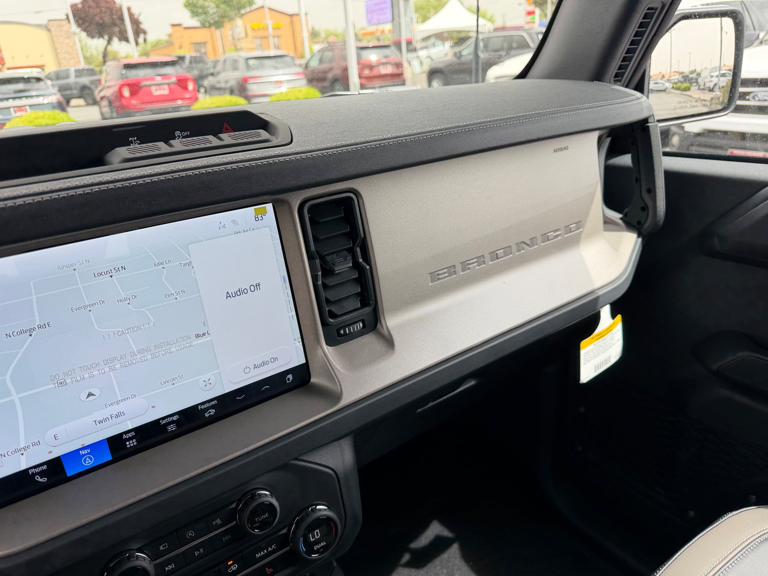 New 2026 Ford Bronco Outer Banks AWD/4WD image 23