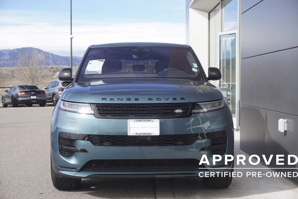 Used 2023 Land Rover Range Rover Sport SE Dynamic image 5