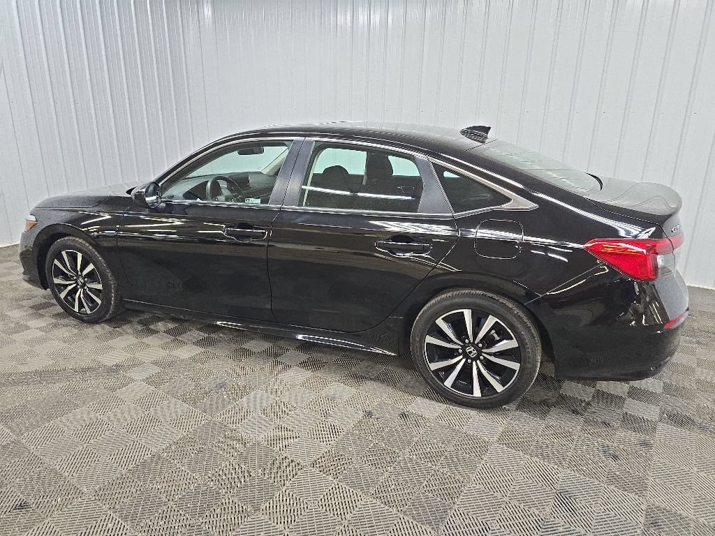 Used 2023 Honda Civic EX image 4