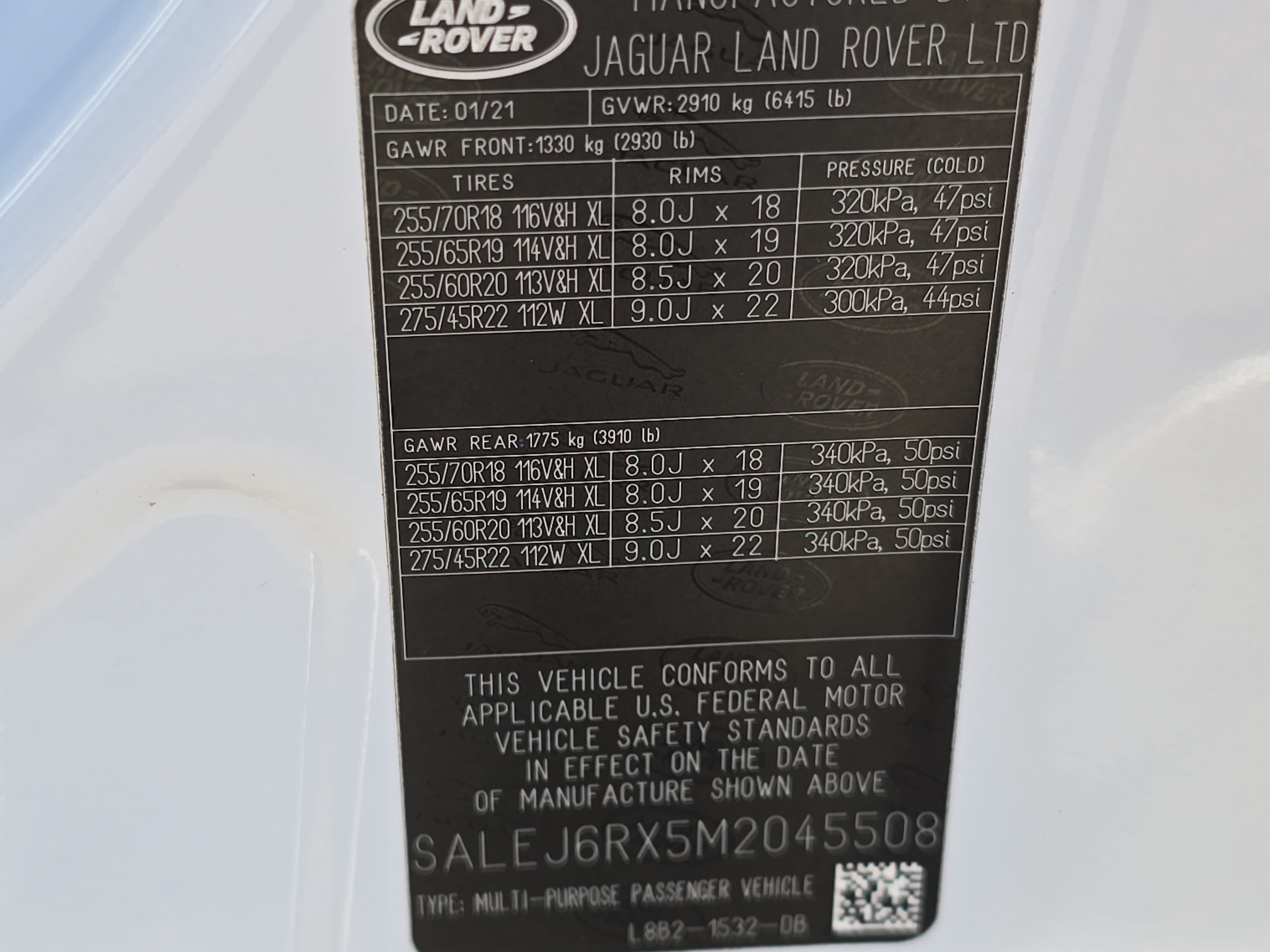Used 2021 Land Rover Defender 90 S AWD/4WD image 35