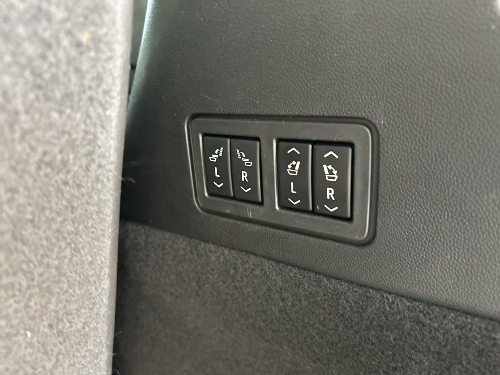 Used 2021 Cadillac XT6 Sport image 40