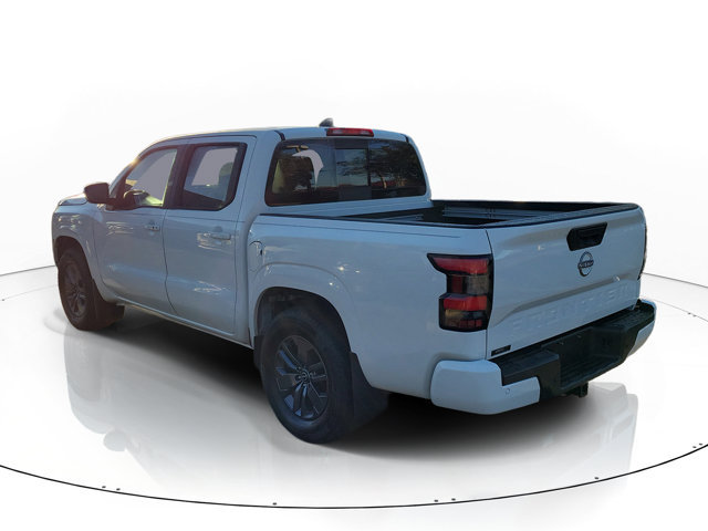 Used 2025 Nissan Frontier SV w/ SV Convenience Package RWD image 3