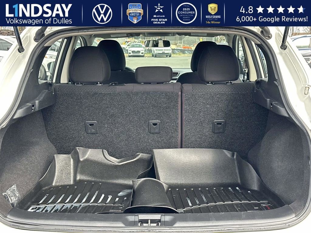 Used 2018 Nissan Rogue Sport S image 14