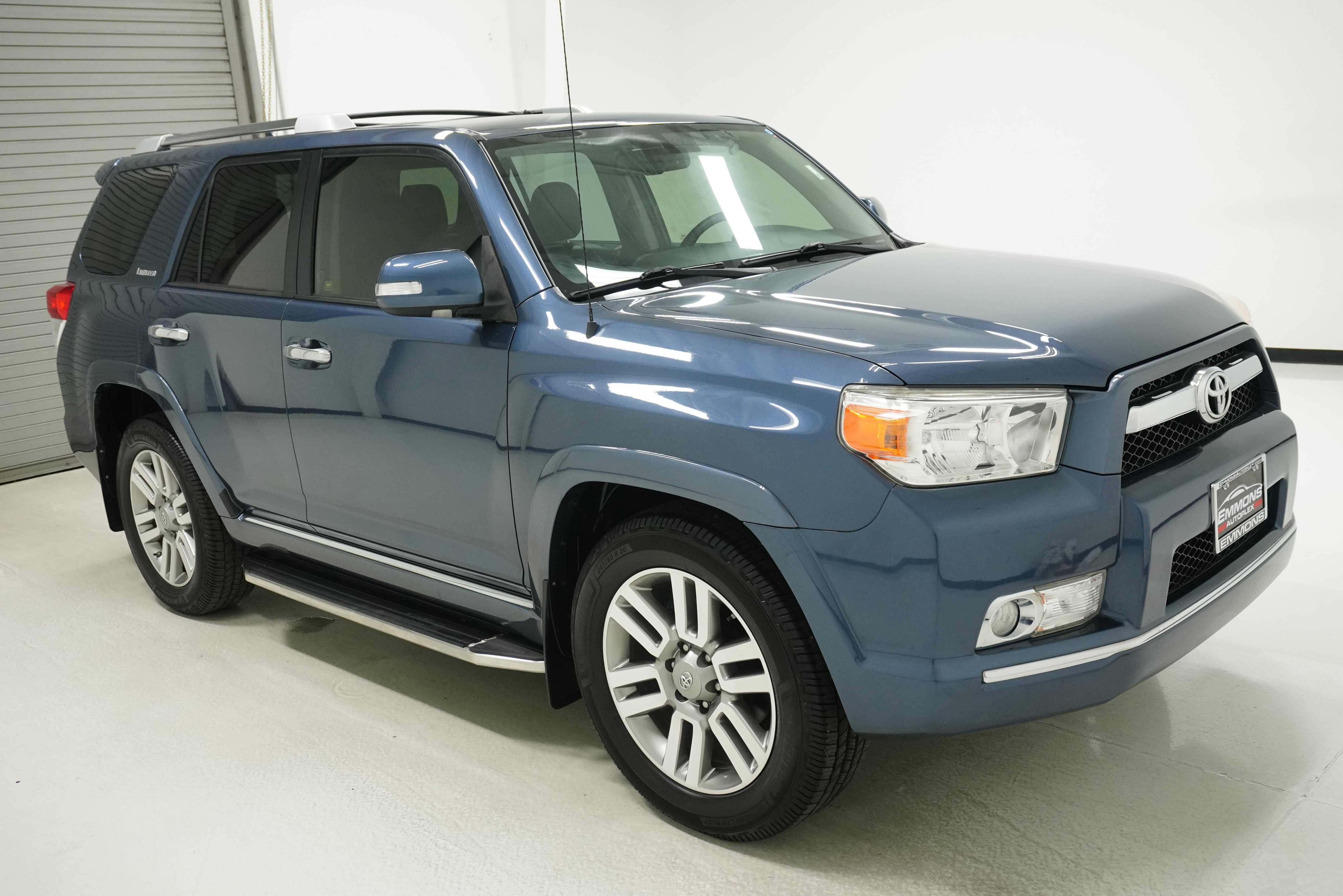 Used 2013 Toyota 4Runner Limited image 3