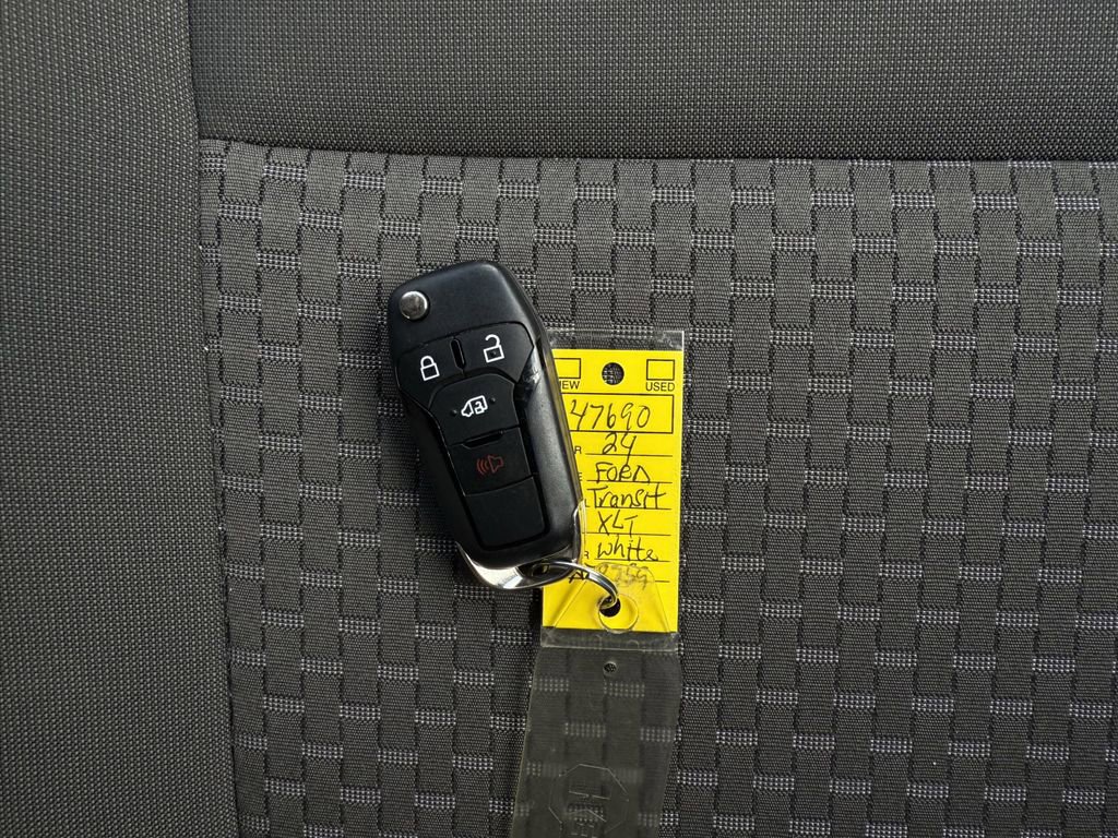 Used 2024 Ford Transit 350 XLT image 26