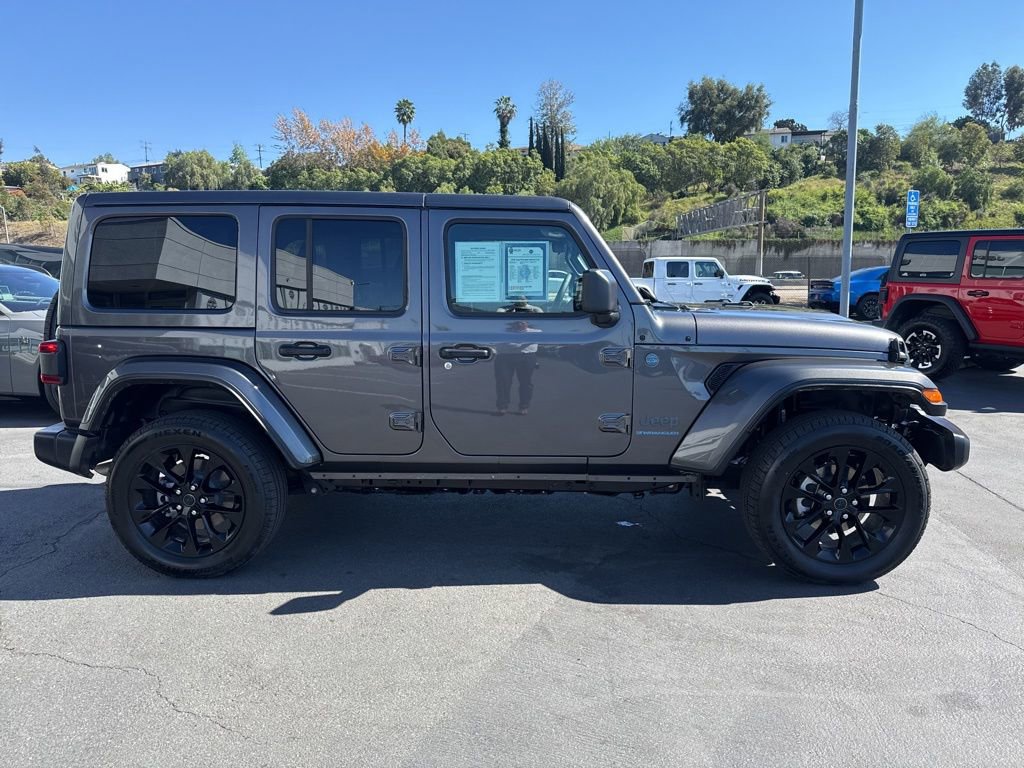 Certified 2025 Jeep Wrangler Unlimited Sahara w/ Safety Group image 10