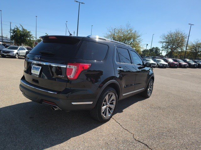 Used 2018 Ford Explorer Limited image 5