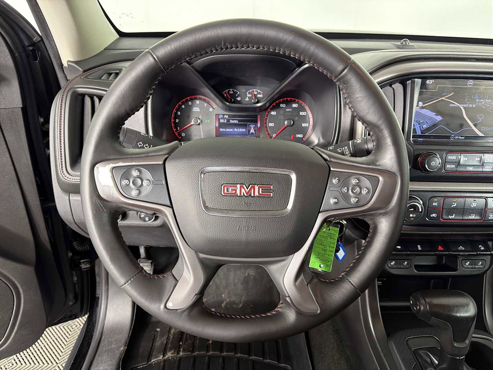 Used 2016 GMC Canyon SLE w/ All Terrain Package image 23