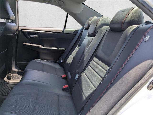 Used 2017 Toyota Camry SE FWD image 15