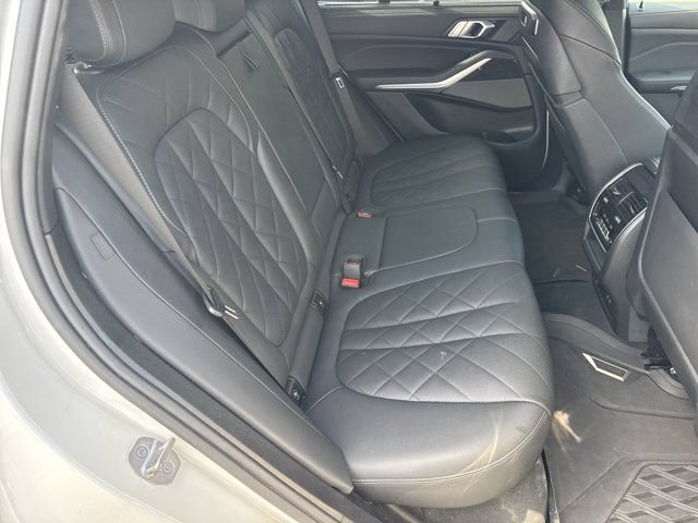 Used 2024 BMW X5 xDrive50e w/ Executive Package AWD/4WD image 17