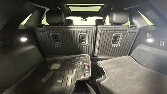 Used 2021 Cadillac XT5 Premium Luxury FWD image 29
