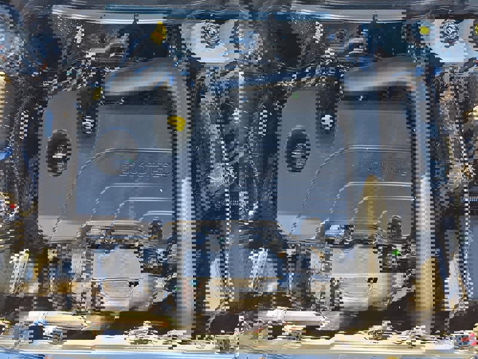 Used 2024 GMC Terrain SLE image 13