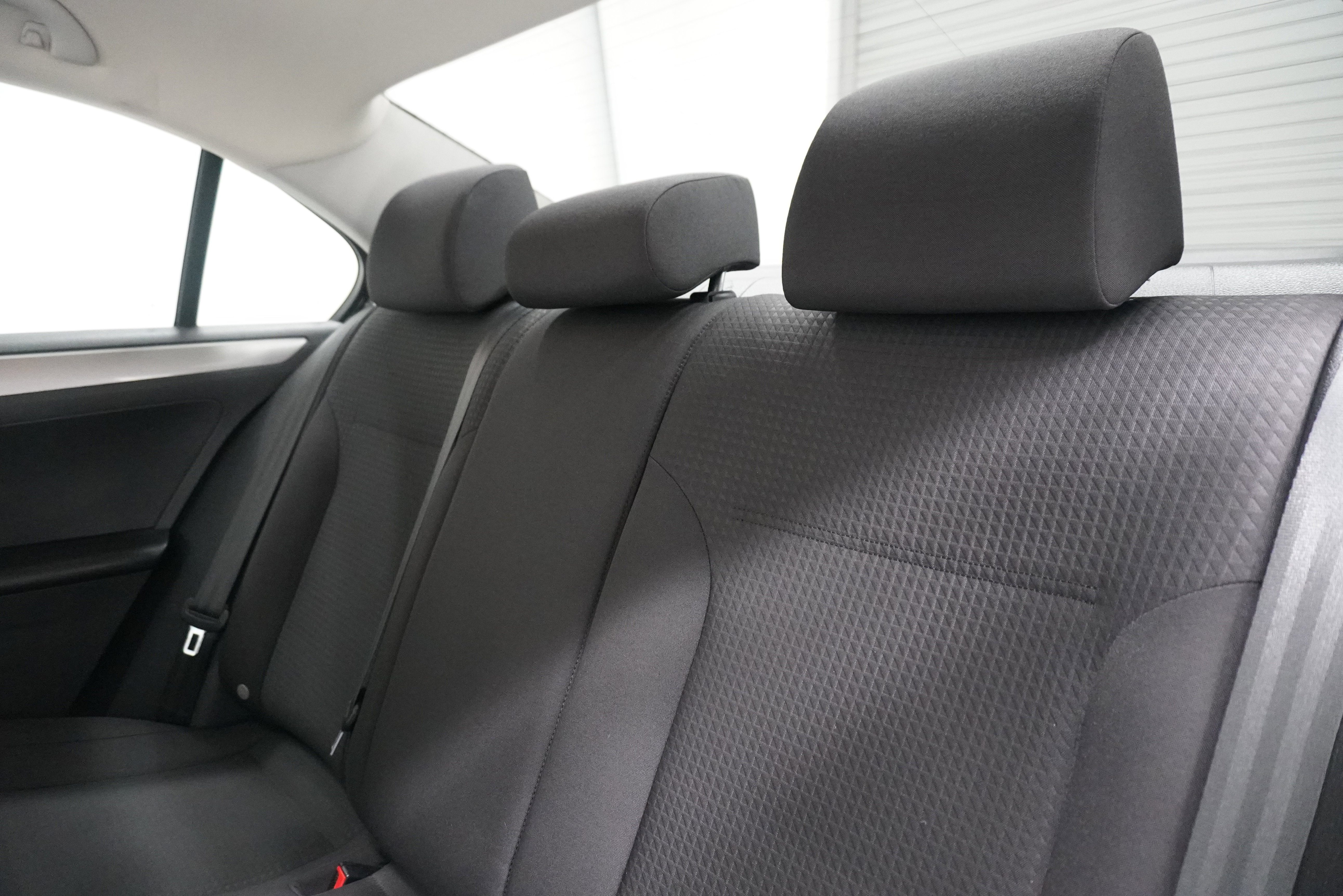 Used 2016 Volkswagen Jetta SE FWD image 13