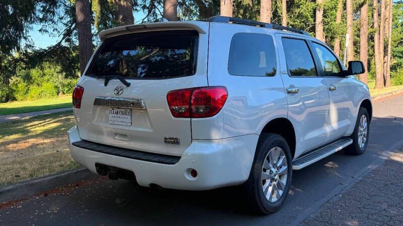 Used 2016 Toyota Sequoia Platinum AWD/4WD image 1