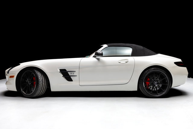 Used 2014 Mercedes-Benz SLS AMG GT Roadster image 33