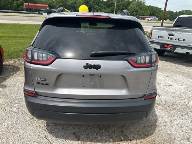 Used 2019 Jeep Cherokee Latitude Plus AWD/4WD image 12