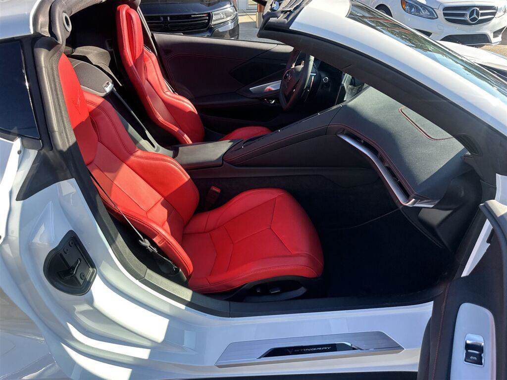 Used 2023 Chevrolet Corvette Stingray Coupe RWD image 13