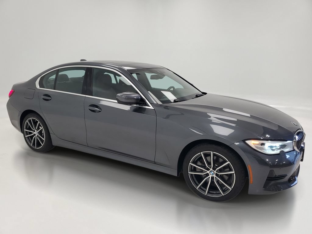 Used 2022 BMW 330i xDrive Sedan w/ Convenience Package AWD/4WD image 2