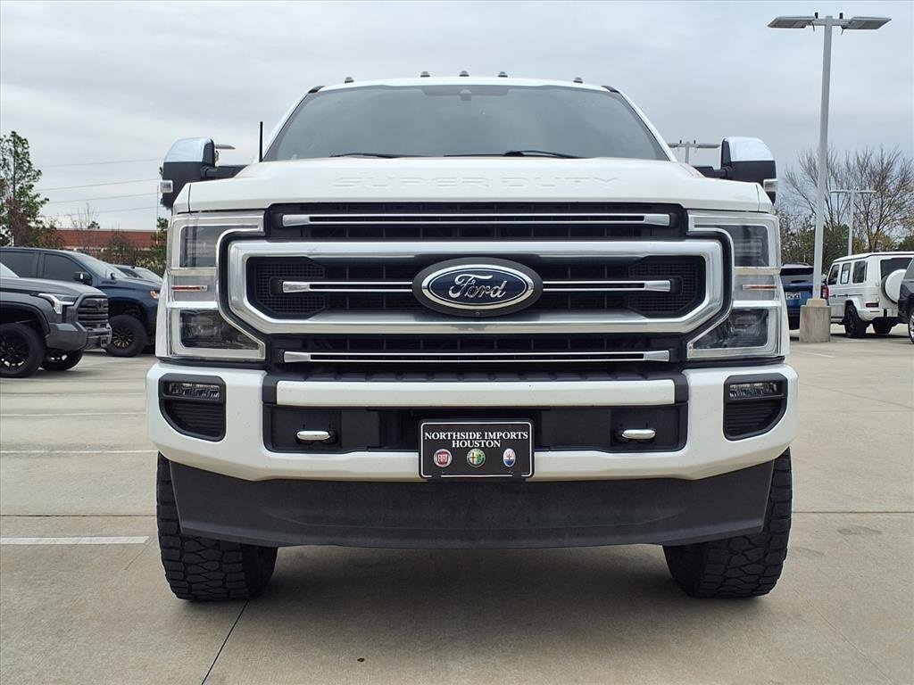 Used 2022 Ford F350 Platinum w/ FX4 Off-Road Package image 4