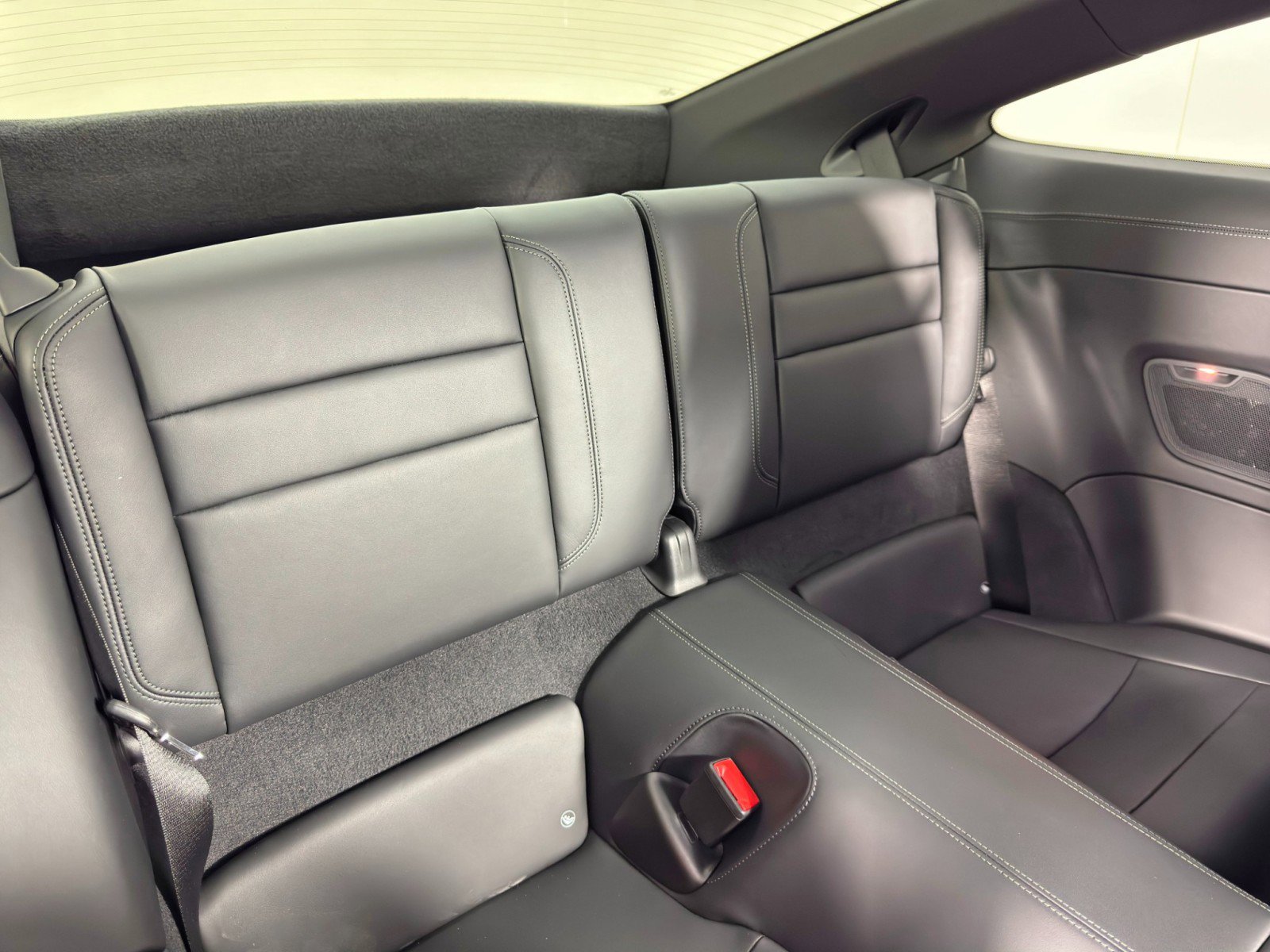 Used 2025 Porsche 911 Carrera image 44