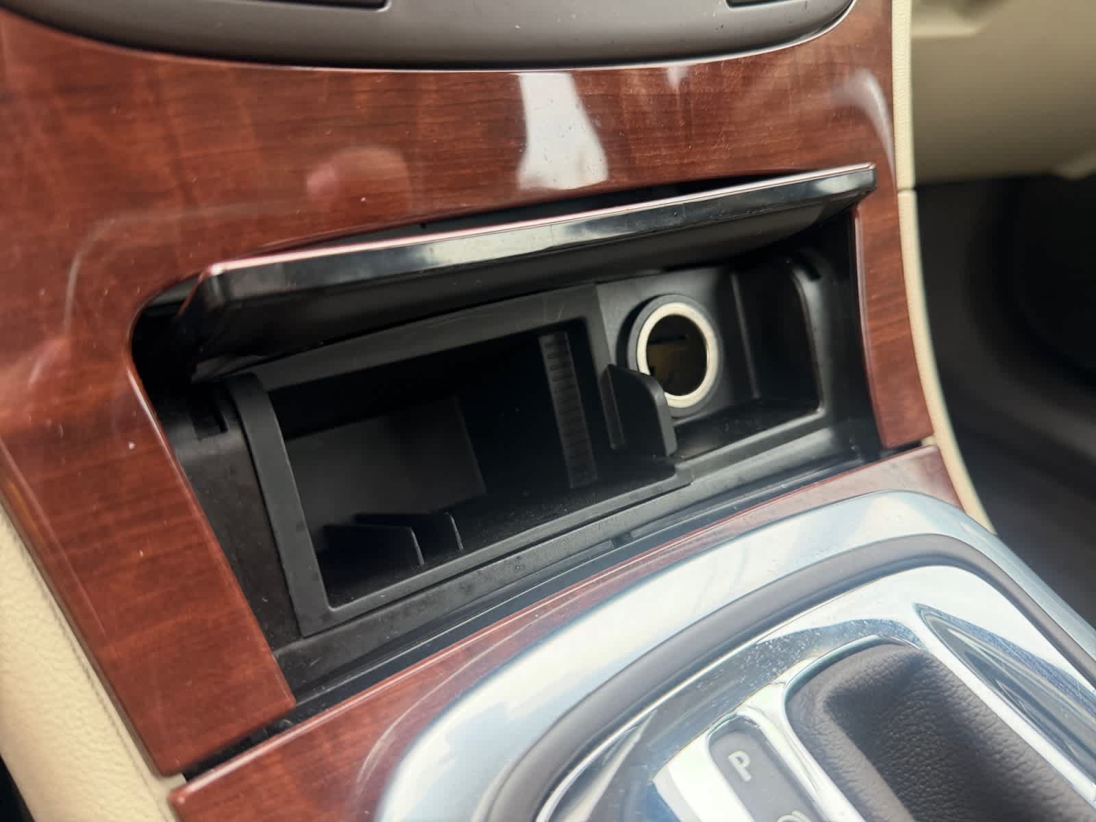 Used 2017 Buick Regal AWD image 28